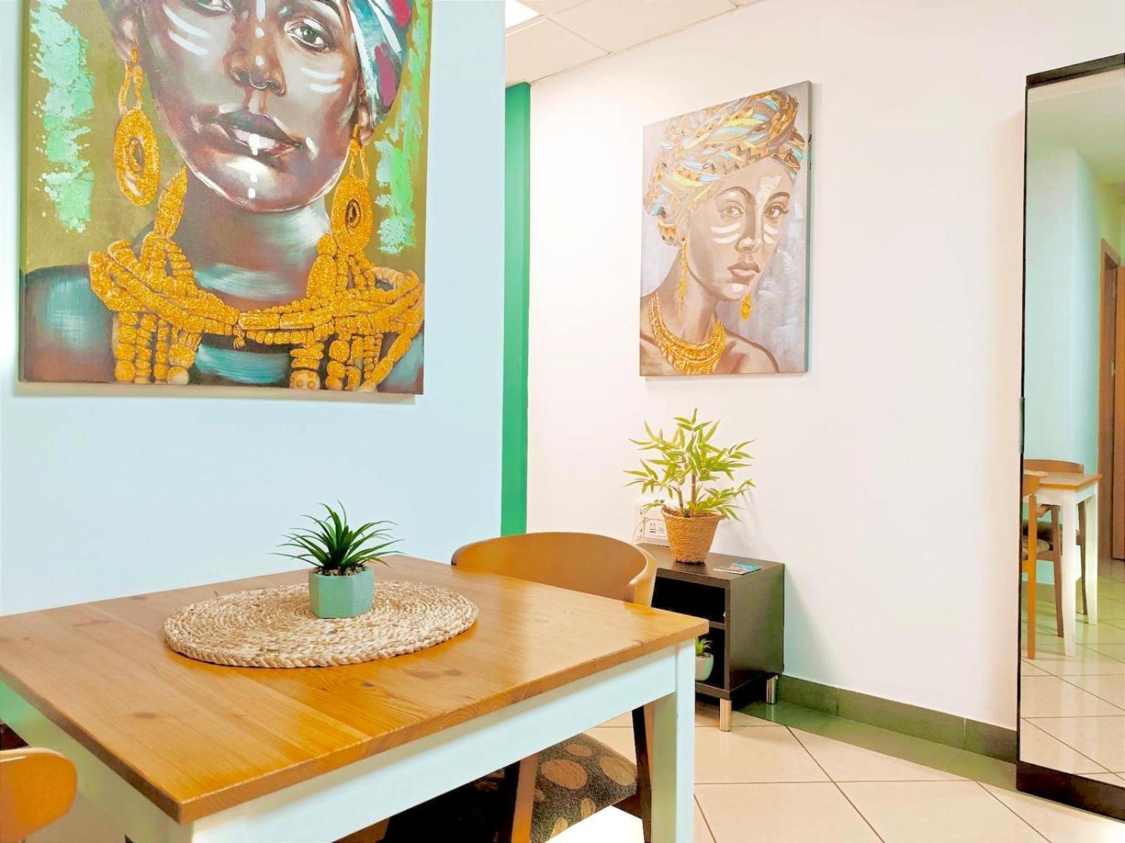 Apartamento El Bambu Cerca Del Mar Malaga Luaran gambar