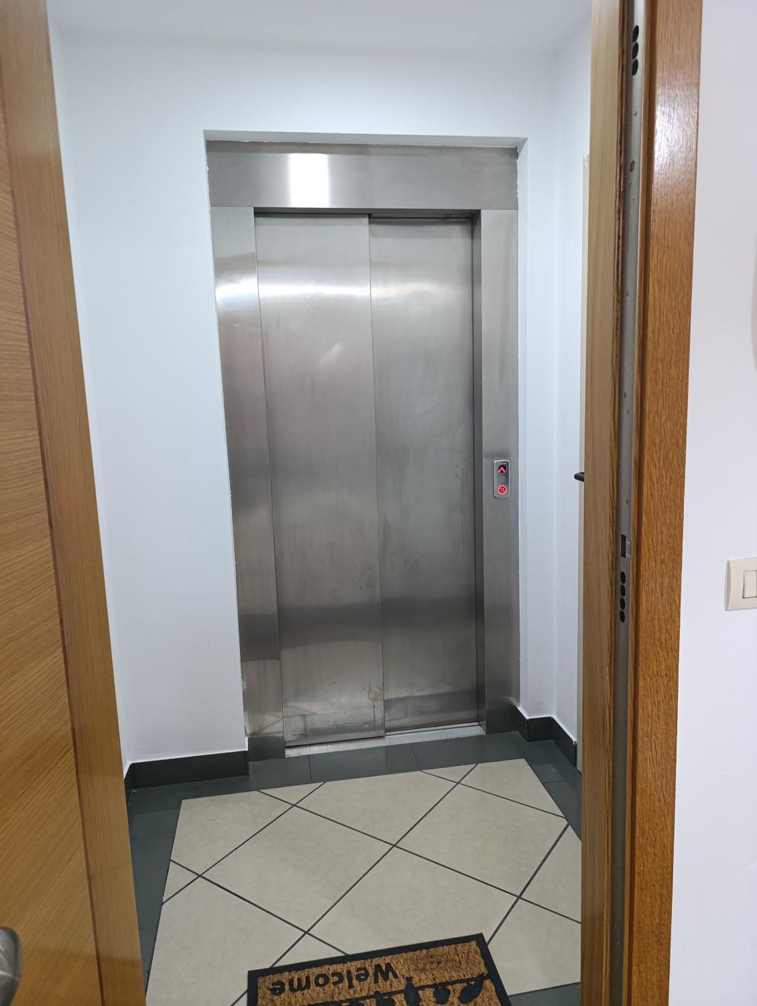 Apartamento El Bambu Cerca Del Mar Malaga Luaran gambar